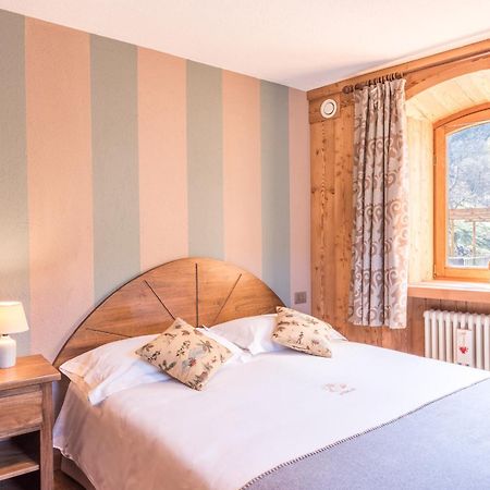 Maison Lo Triolet Introd Extérieur photo