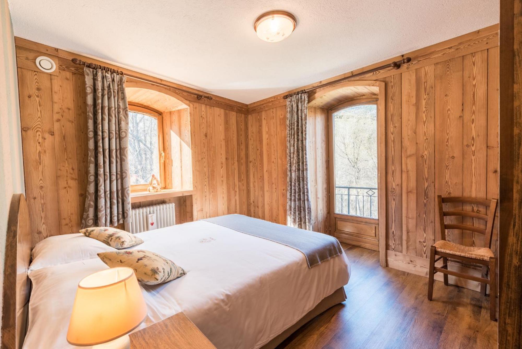 Maison Lo Triolet Introd Extérieur photo