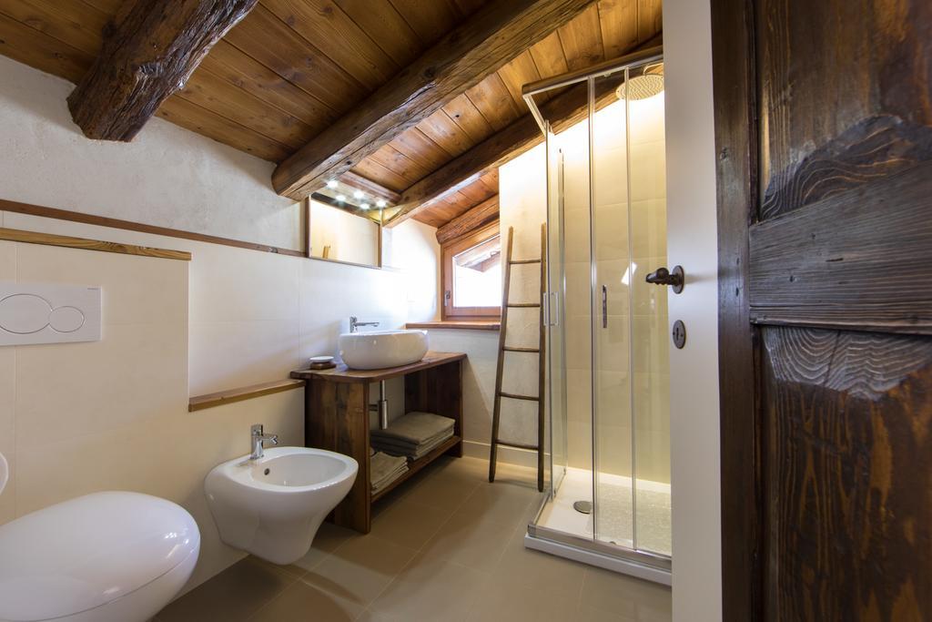 Maison Lo Triolet Introd Extérieur photo
