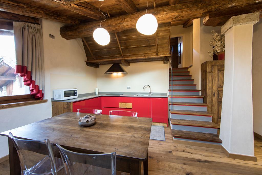 Maison Lo Triolet Introd Extérieur photo